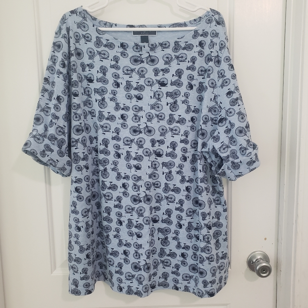 Karen Scott Woman blue bike print tee sz 3x